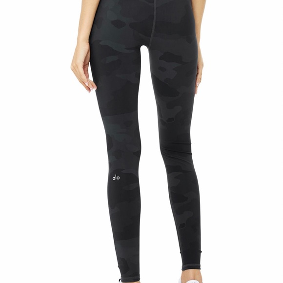 ALO Yoga Pants - Alo Yoga High Waisted Camo Vapor Leggings